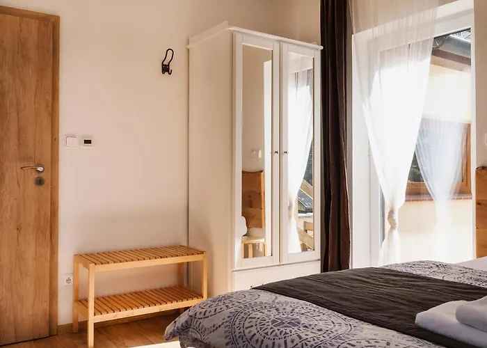 Andel & Cafe Gasthof Rožnov pod Radhoštěm